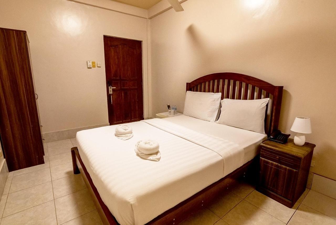 Kiwi Hotel Cebu Εξωτερικό φωτογραφία